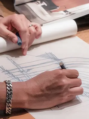 COMMERCIAL SPACE DESIGN